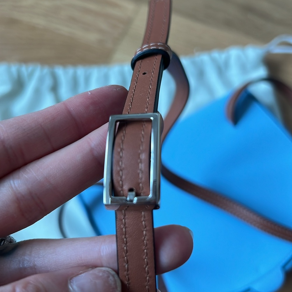 Loewe x Ghibli Totoro large heel bag in blue - Picture 7 of 9